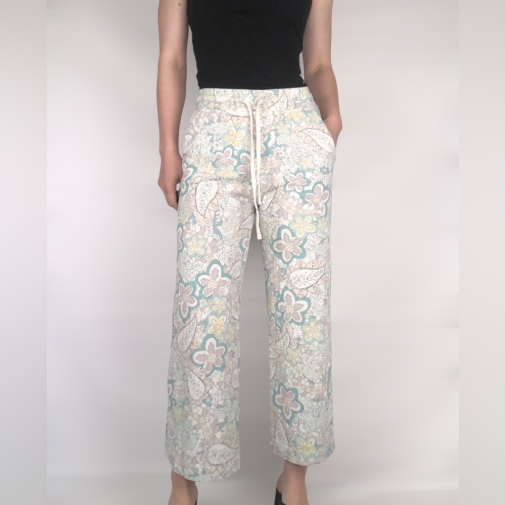 BOGO FREE SUNDRY Paisley Flare Pants in Pigment Paper‎